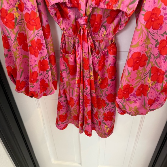 Show me your MuMu Red Floral Christina Dress size Xs - Picture 9 of 9